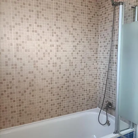 Relax Y Bienestar Bed & Breakfast Izarra