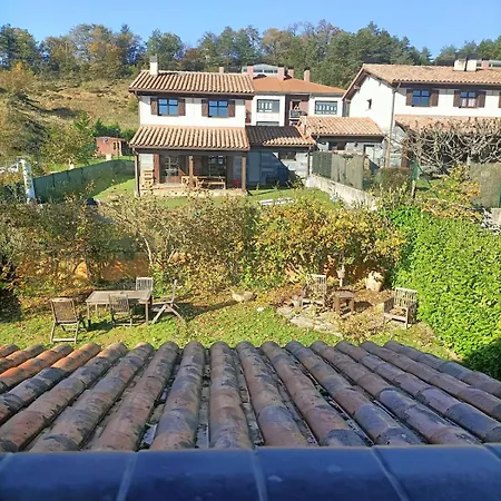 Oda ve Kahvaltı 3 Hasta 6 Personas En Con Jardin A 15 Minutos De Vitoria Y 25 De Bilbao